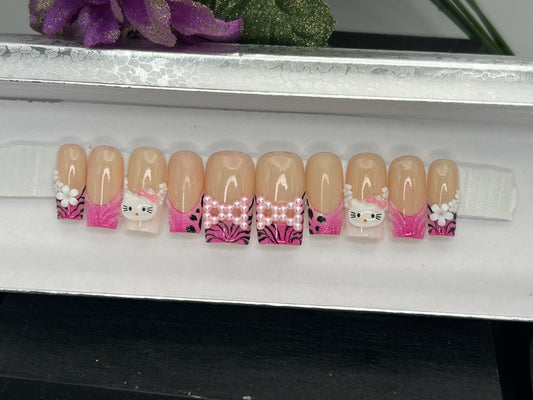 Hello Kitty Girl image 0