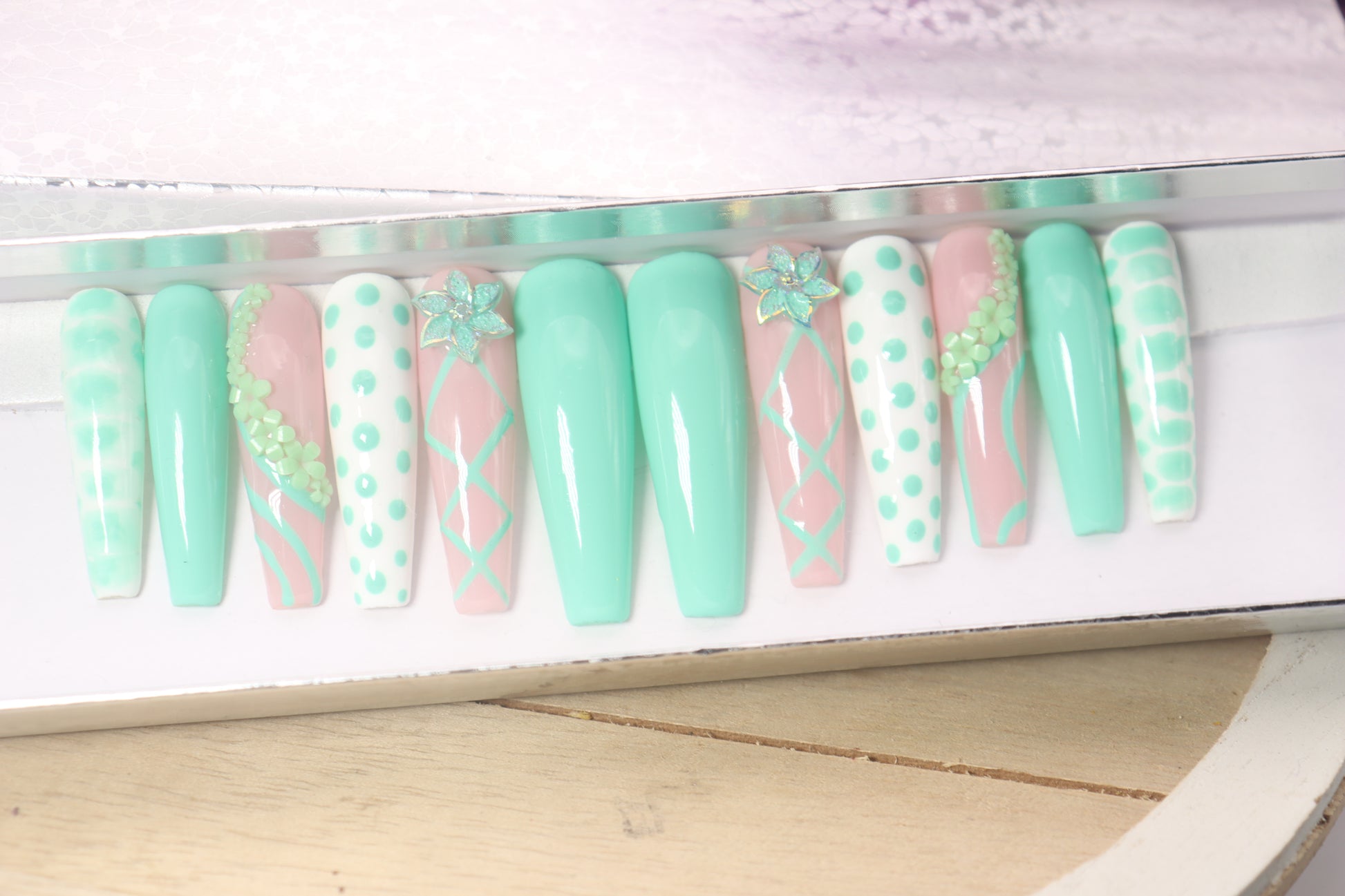Sweet Like Mint image 1